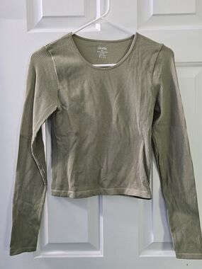 Elodie Olive Ribbed Long Sleeve Crewneck Top